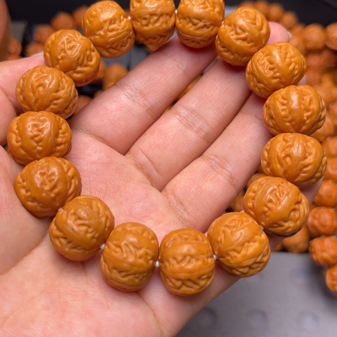 猴头核桃吊坠1.7加八棱