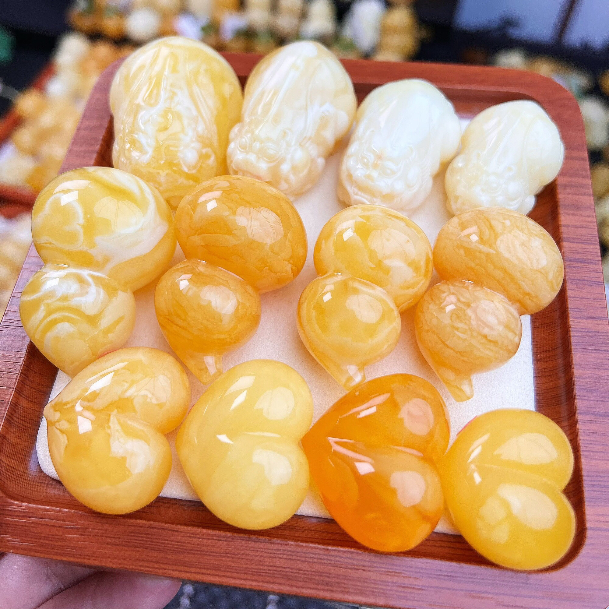 天然蜜蜡吊坠 直播间现场选购 每天早上十点开播