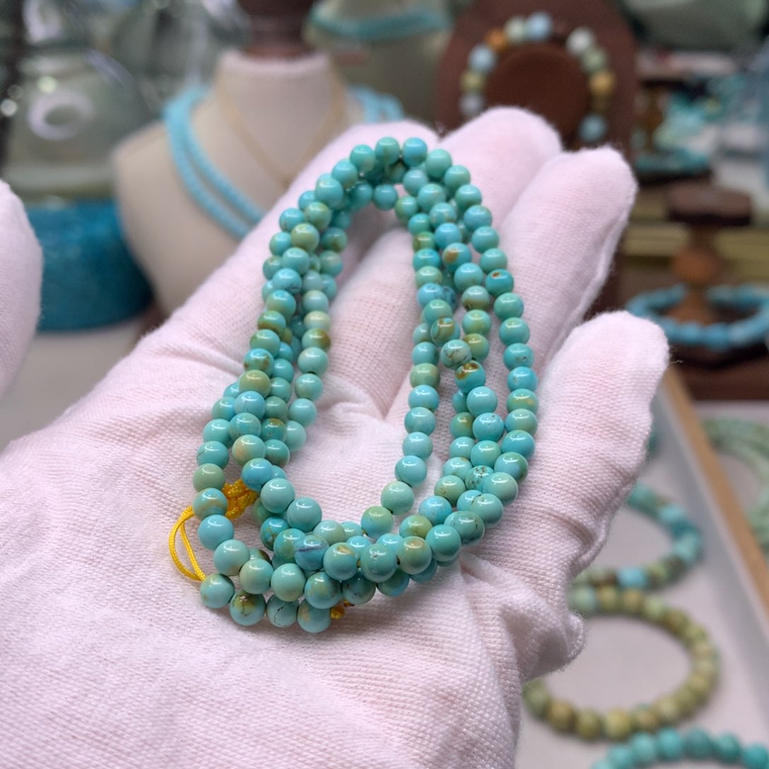 绿松石配饰未镶嵌