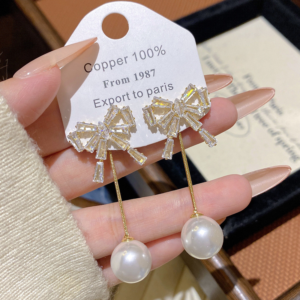 铜合金锆石耳饰 法式温柔超闪锆石耳环精致百搭耳坠两戴流苏耳饰