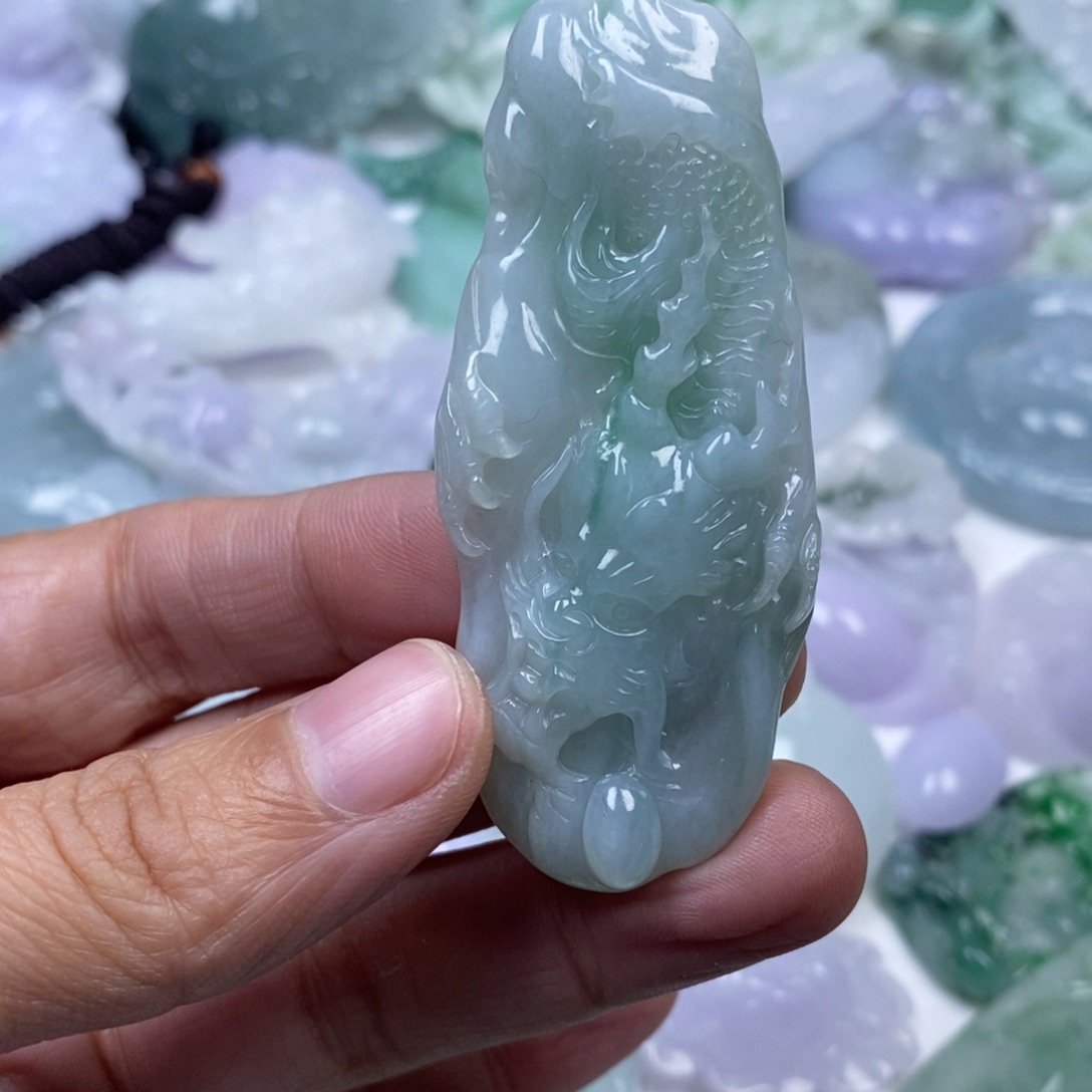 颈饰未镶嵌翡翠佛*翡翠