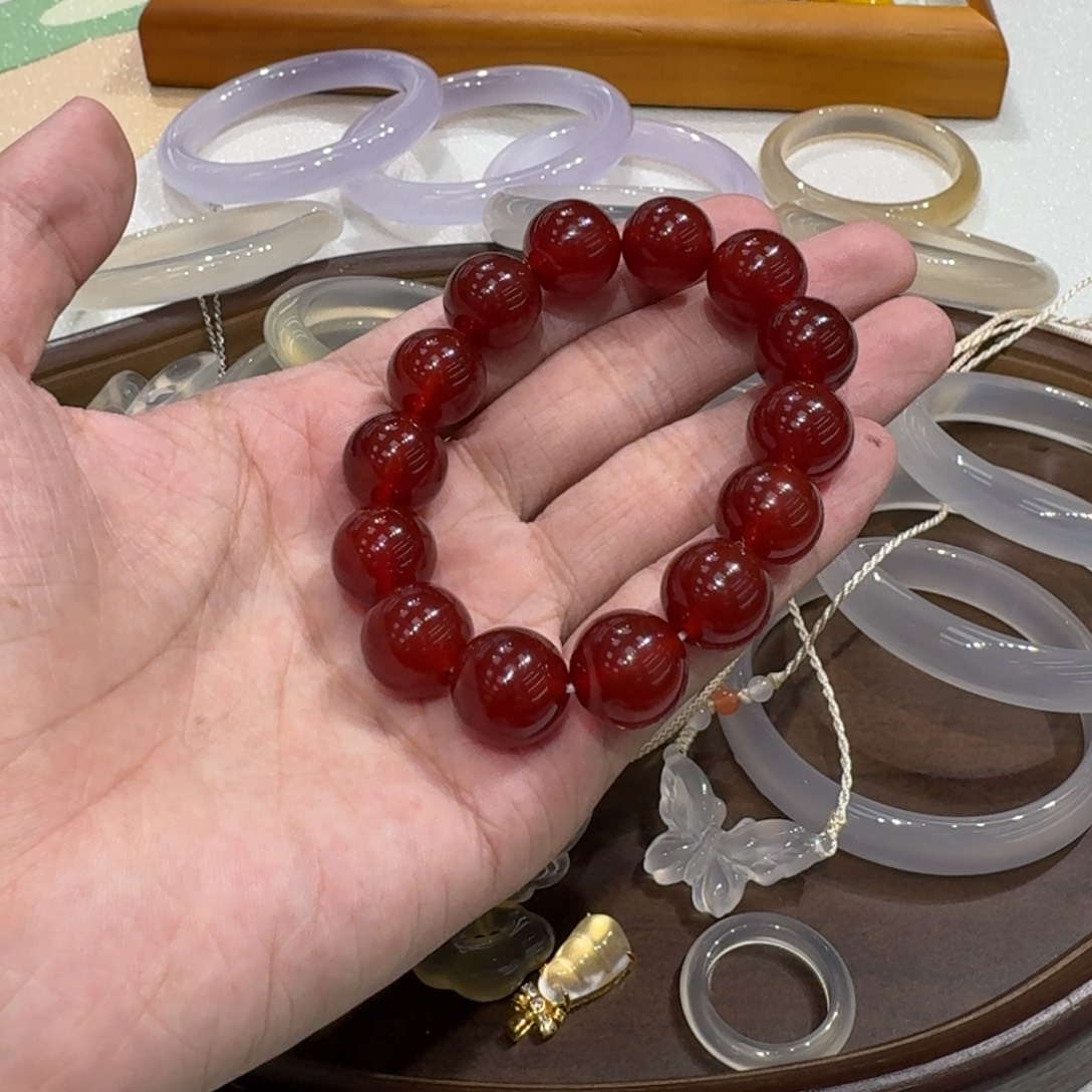 X***x玛瑙/玉髓未镶嵌手链01