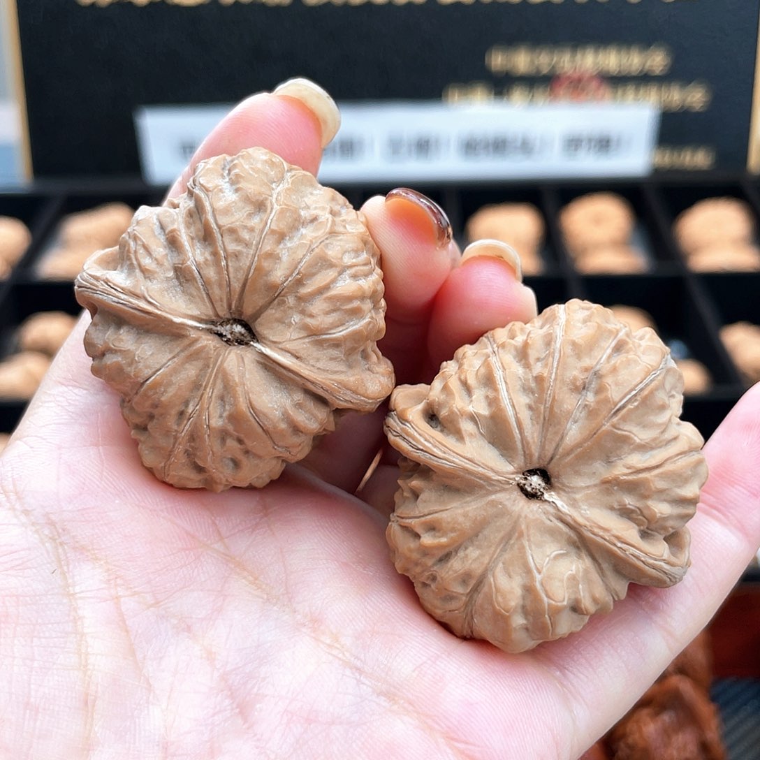 把件文玩核桃40福利，新人练手不退不换！4013
