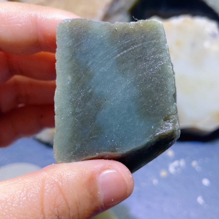 和田玉未镶嵌珠宝半成品