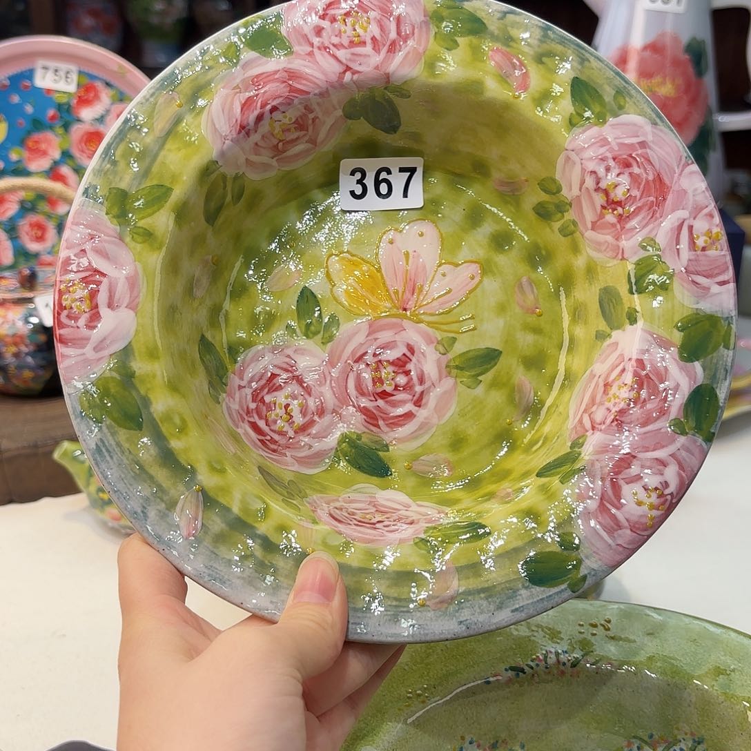 瓷片兔兔好可爱啊我