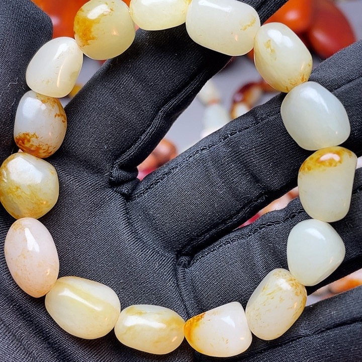 和田玉未镶嵌手链