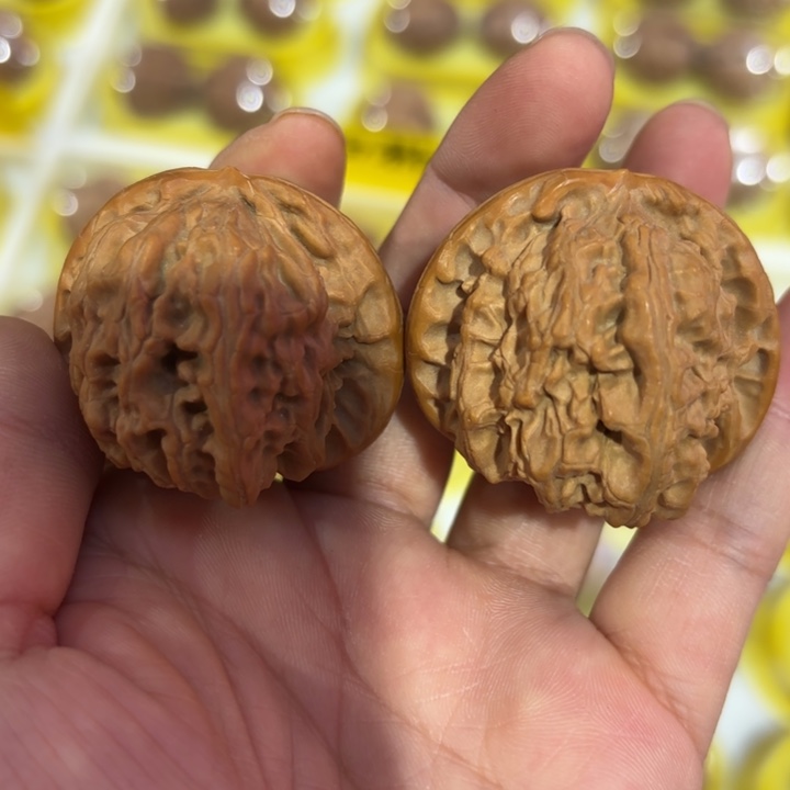猴头核桃吊坠白狮子核桃精选