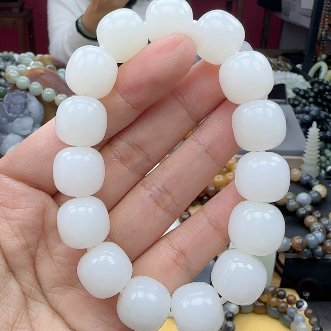 和田玉手链未镶嵌