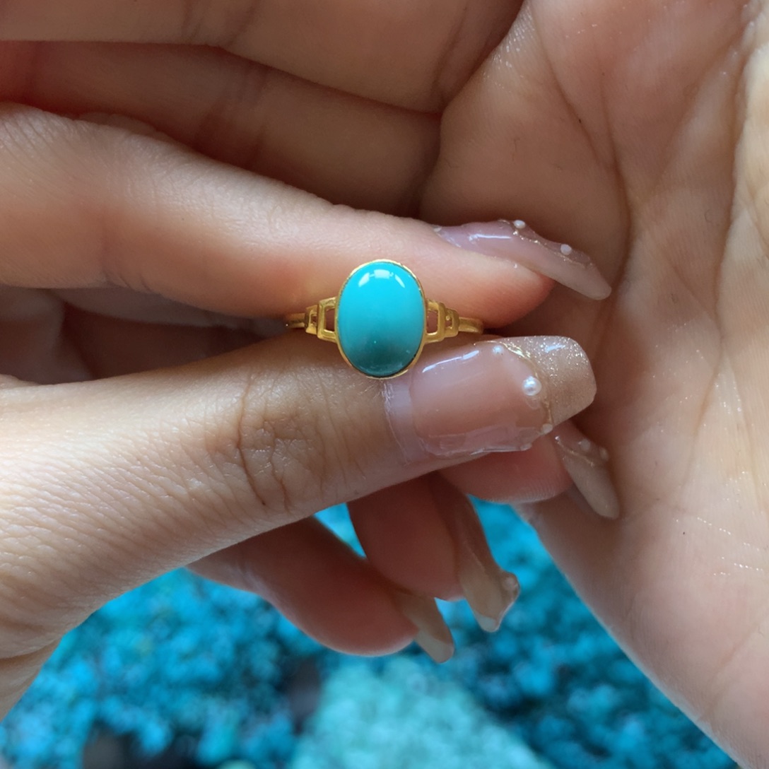 绿松石戒指18K金镶嵌