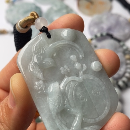 翡翠未镶嵌挂件翡翠