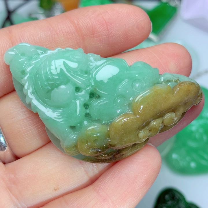 翡翠吊坠(不含链)未镶嵌