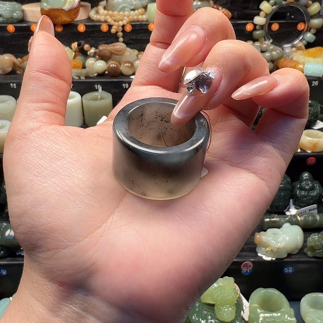 蛇纹石玉未镶嵌戒指内径22