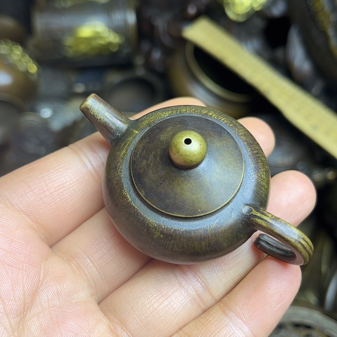 精美铜器，做工精致