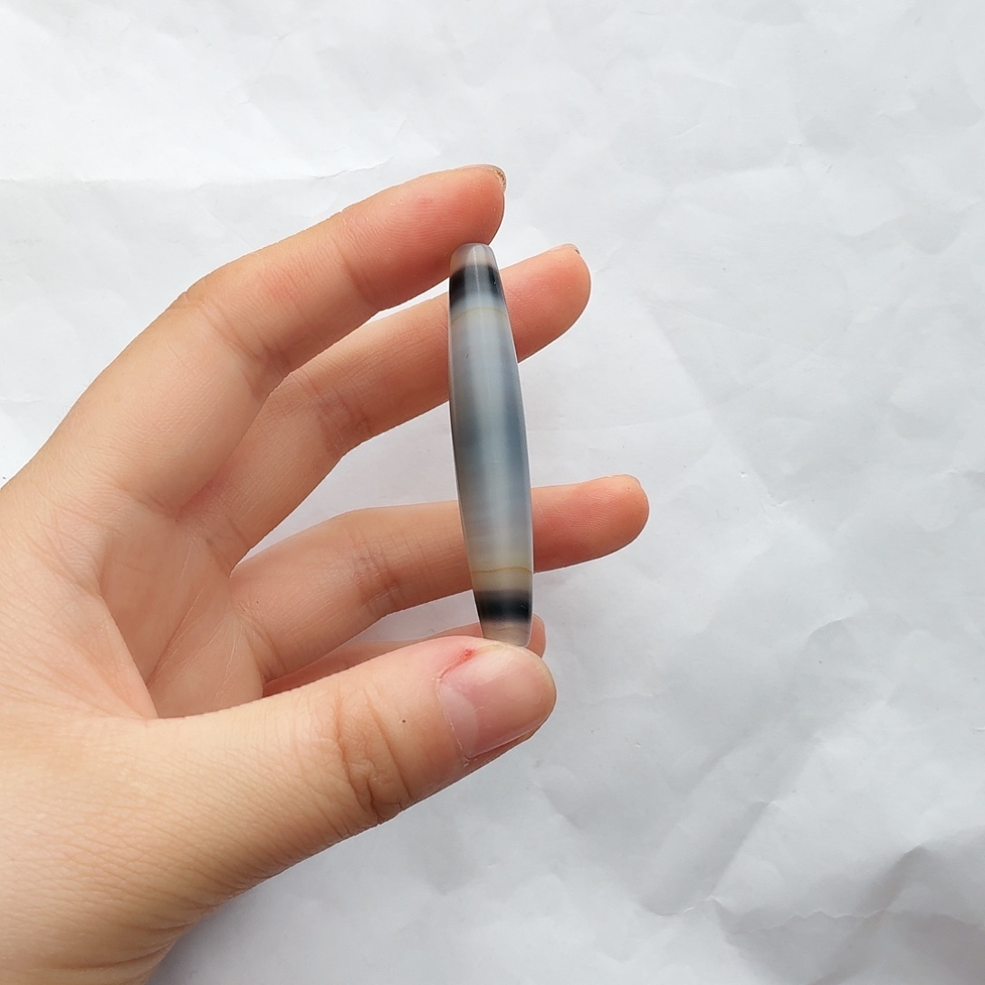 “****玛瑙/玉髓未镶嵌颈饰