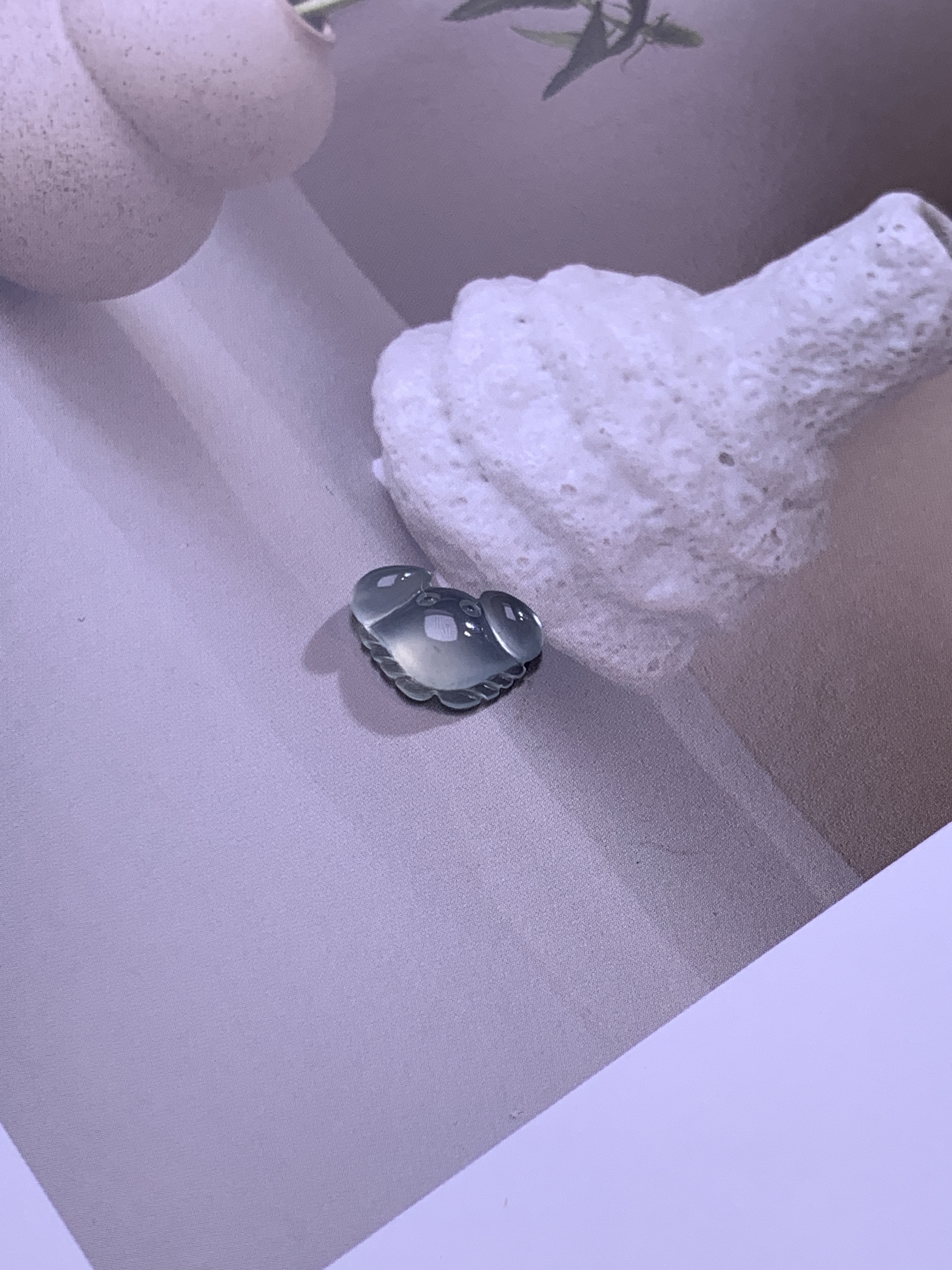 翡翠高冰种螃蟹尺寸12.5-8.1-3.5mm