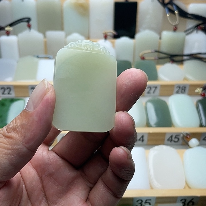 【闪购商品】和田玉未镶嵌挂件