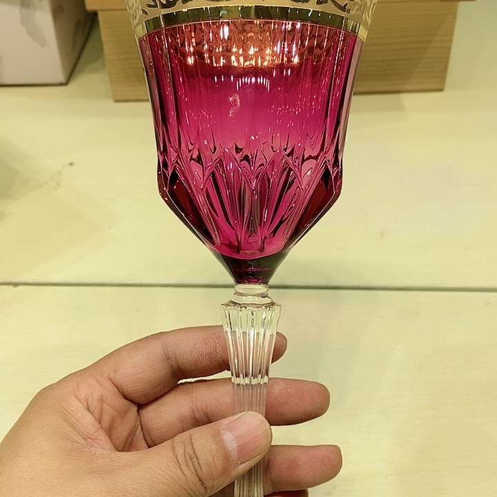 茶具瓷器杂项如图所示