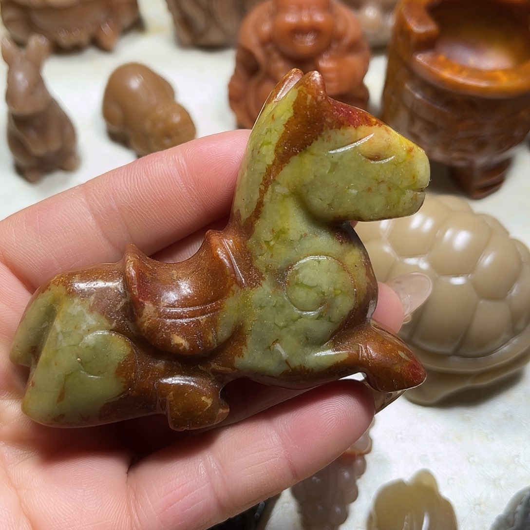 白玉菩提吊坠白玉菩提吊坠