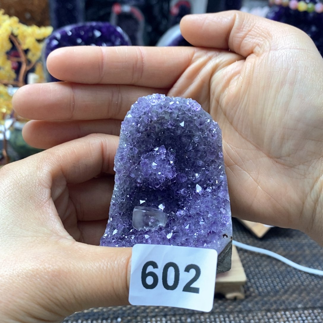 大型摆件（非配饰）未镶嵌紫晶