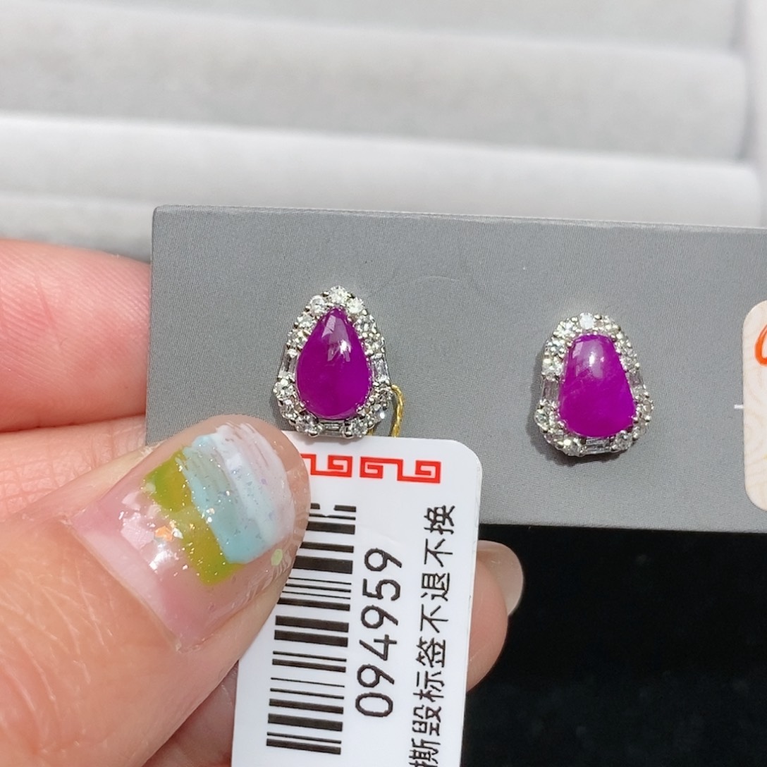 苏纪石（舒俱来）18K金镶嵌耳钉