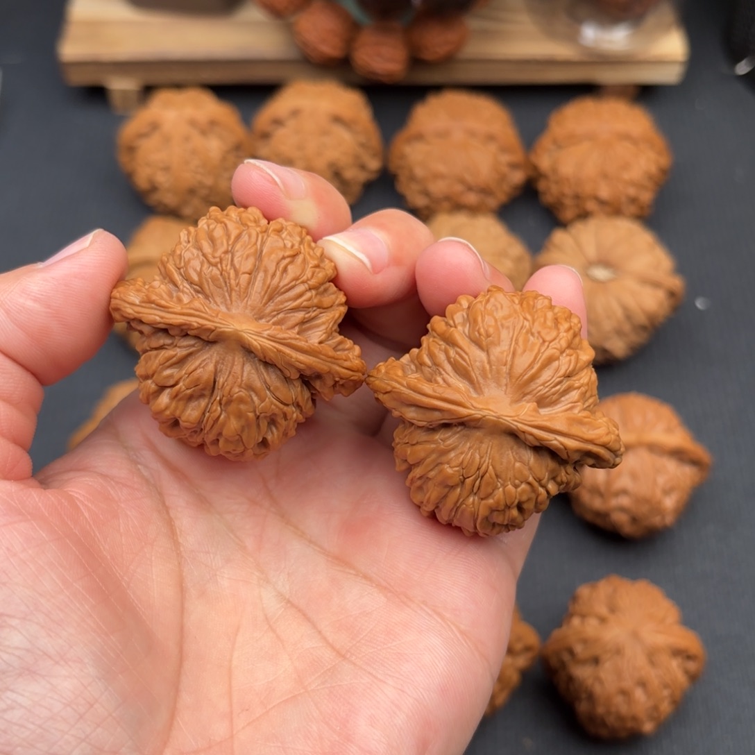 文玩核桃把件南瓜楼44