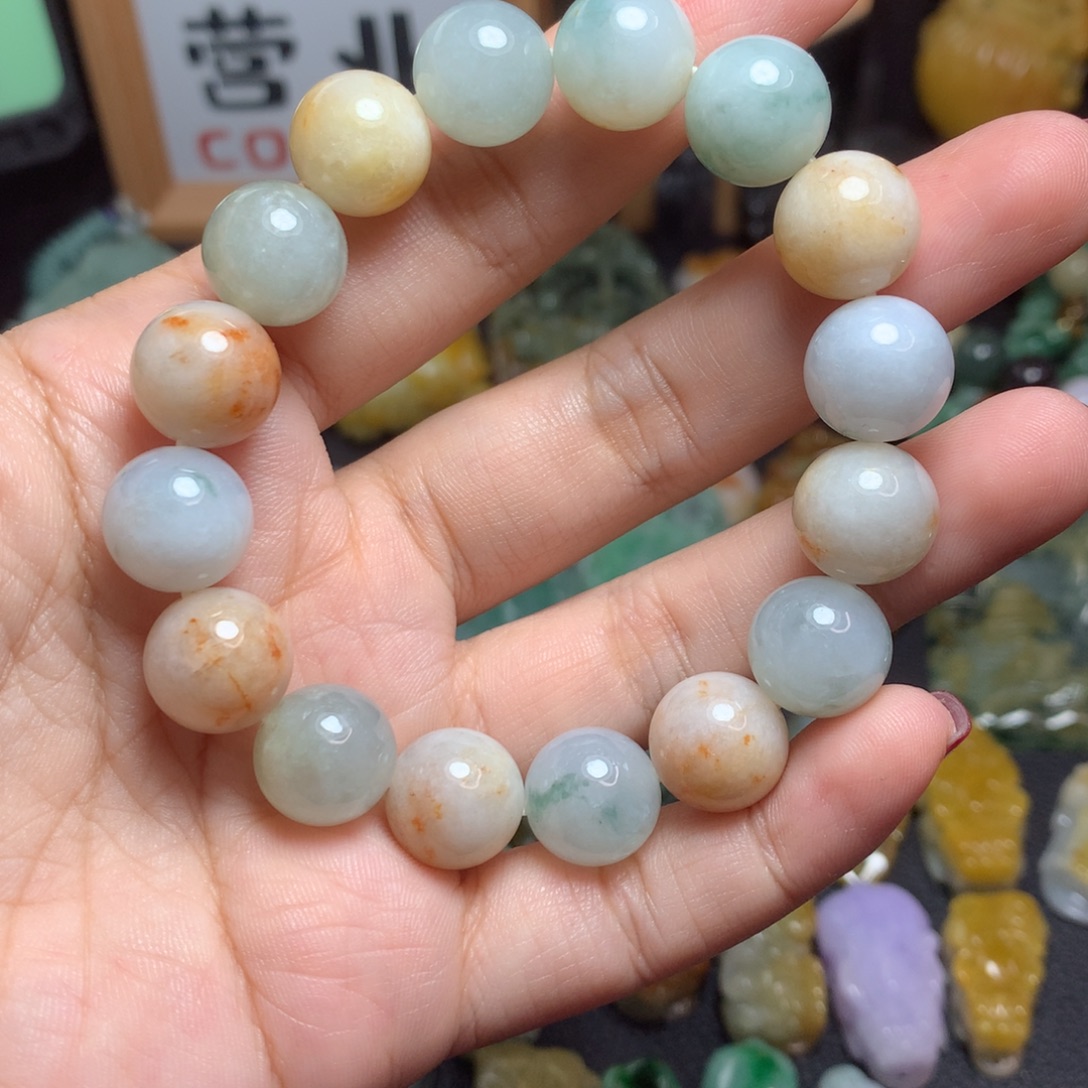 颈饰未镶嵌翡翠马龙卡色手串