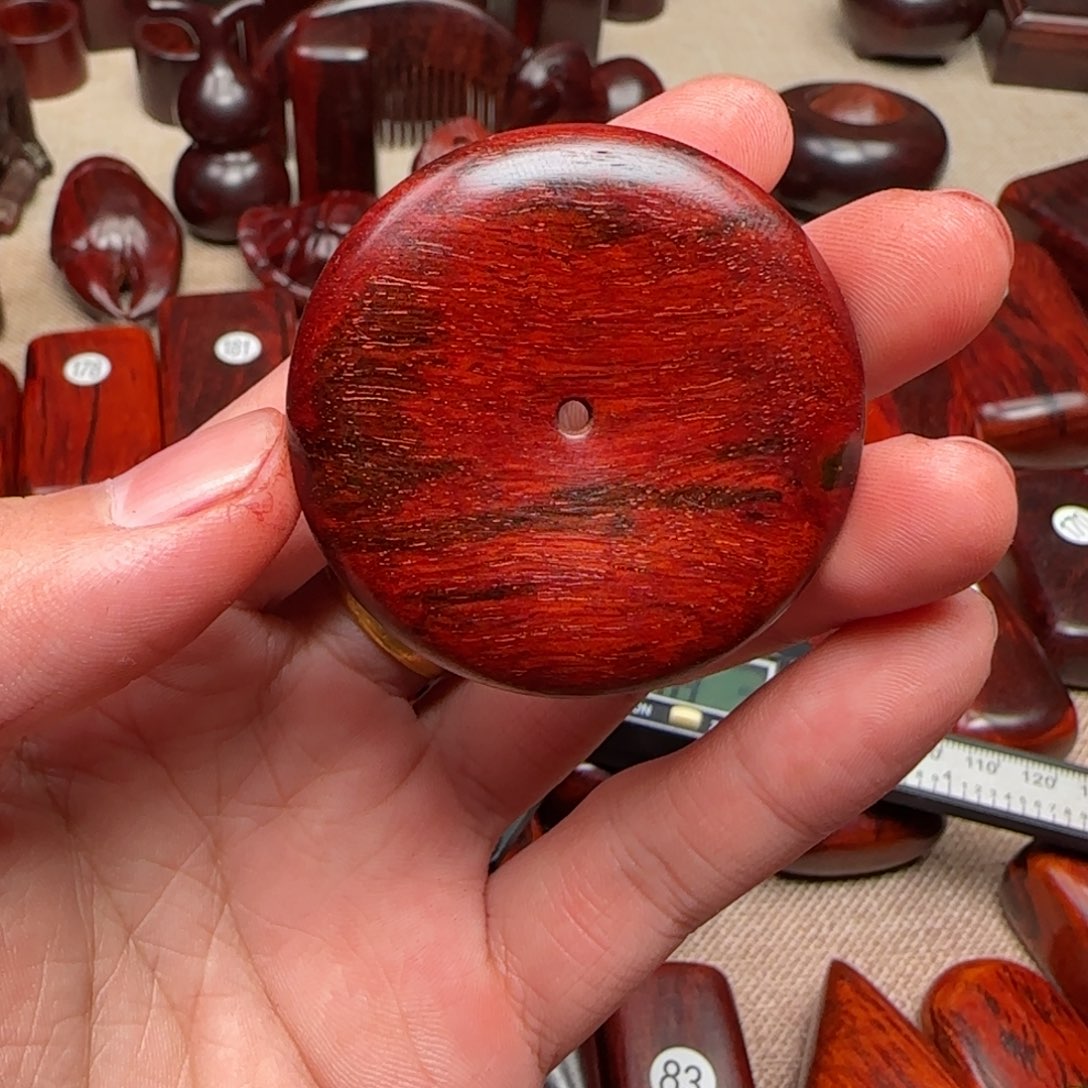 檀香紫檀（小叶紫檀）