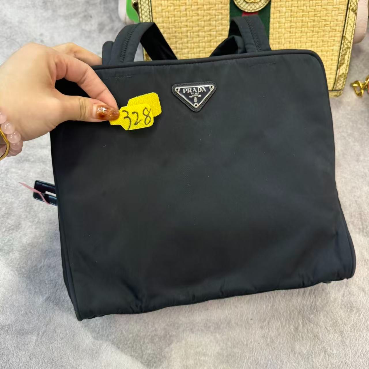 95新 Prada/普拉达 328 xq 普拉达/二奢包包