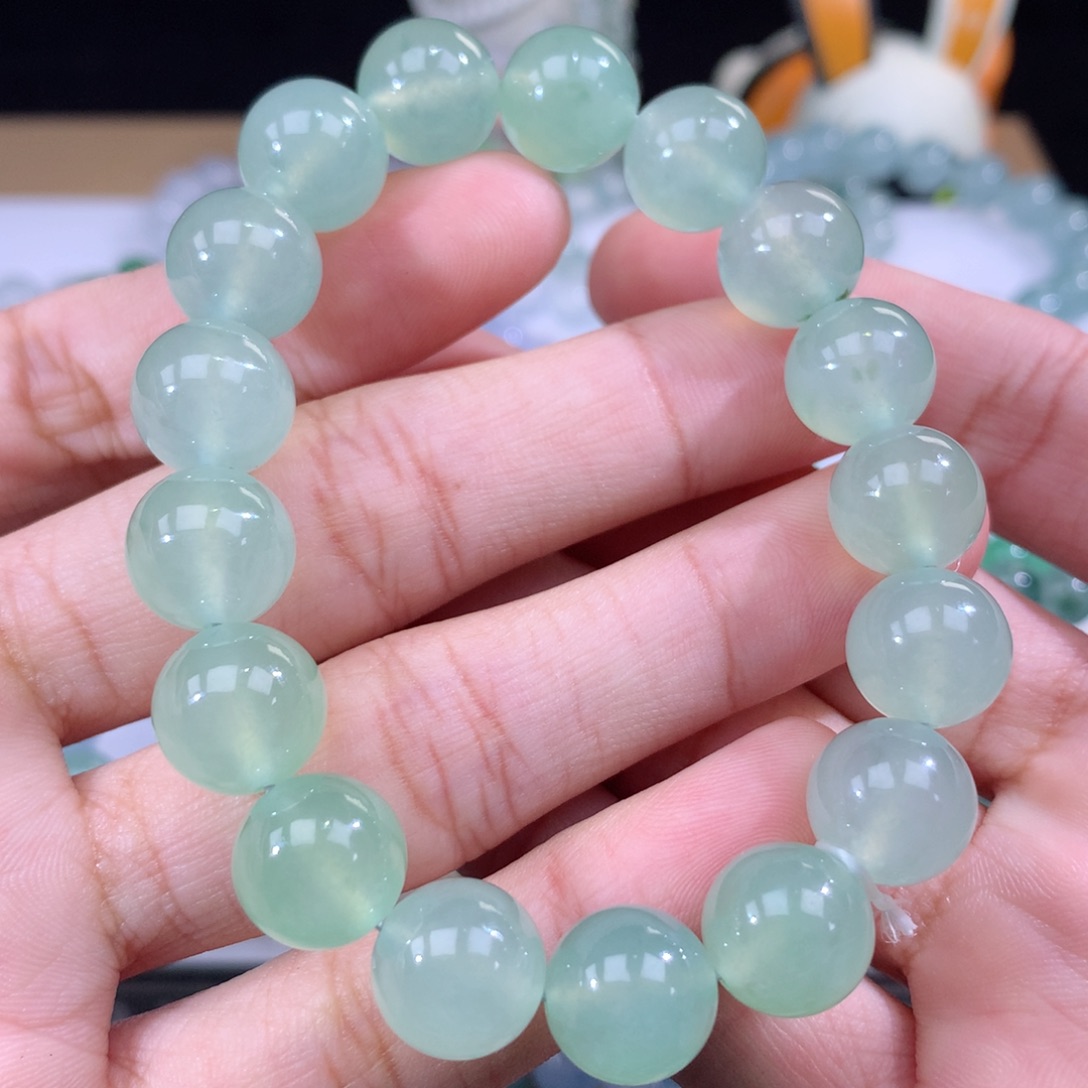 翡翠手链未镶嵌卡11.7m m