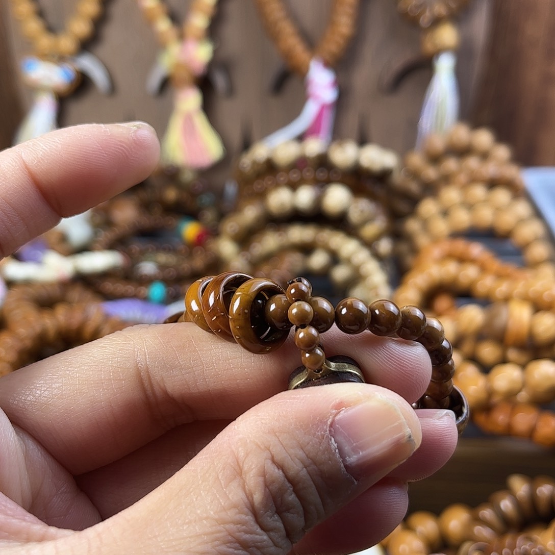 七****吊坠紫金鼠紫金鼠手串手持碗肠标题