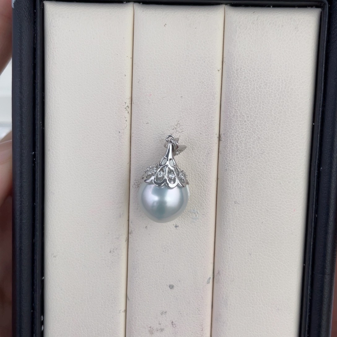 银S925镶嵌海水珍珠澳白吊坠
