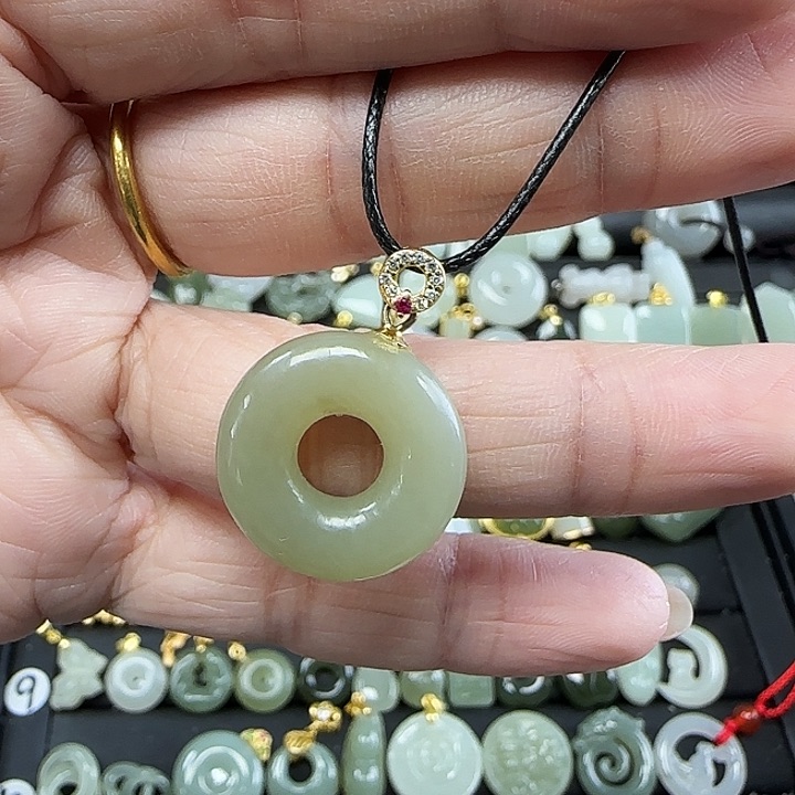 和田玉吊坠(不含链)银S925镶嵌