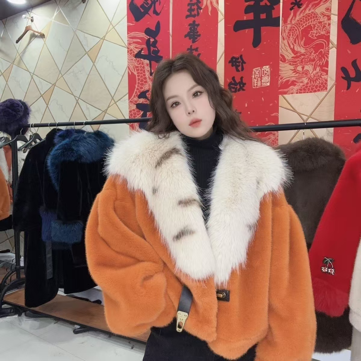 新款欧货炫彩水貂绒时尚春游海军领洋气毛毛外套气质网红设计师