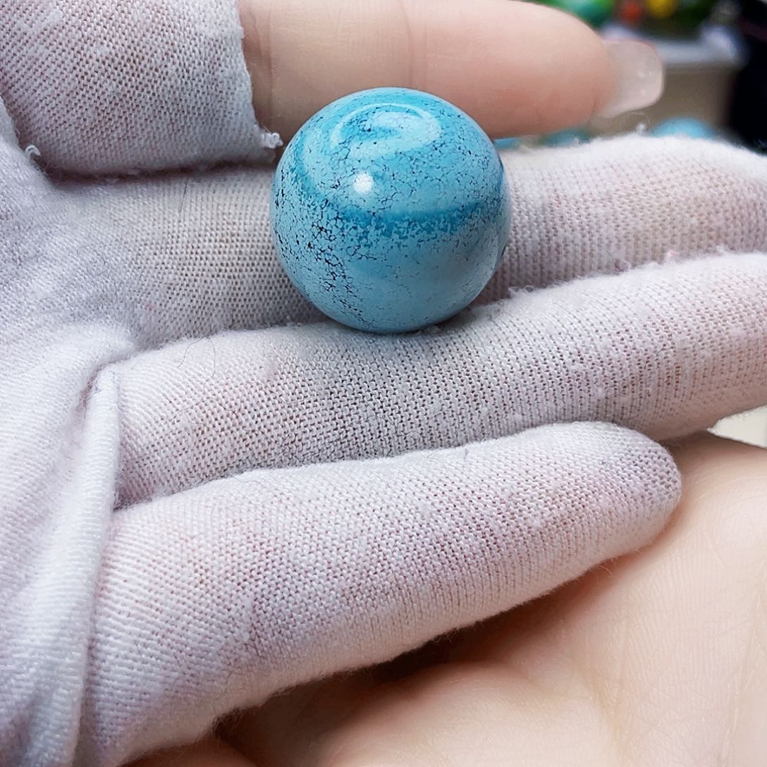 绿松石未镶嵌饰品