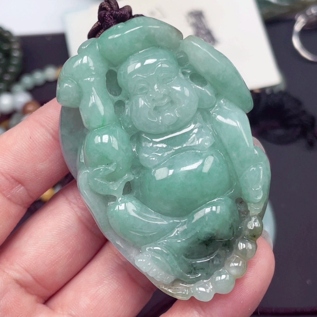 翡翠未镶嵌颈饰吊坠