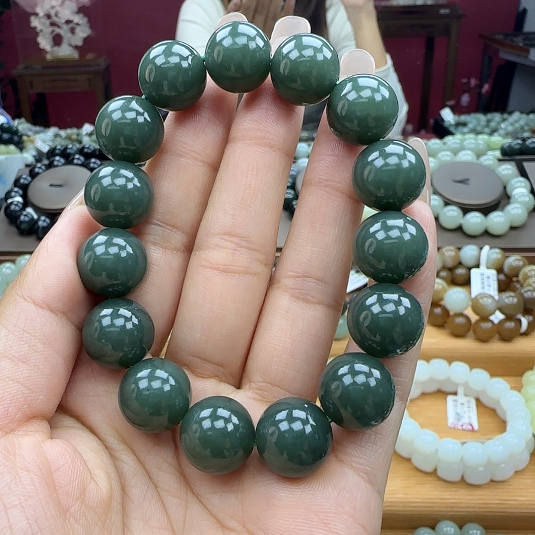 和田玉未镶嵌手链