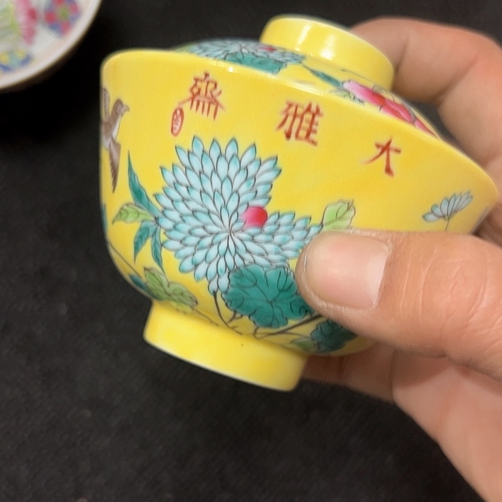 摆件瓷器材料啊白努力
