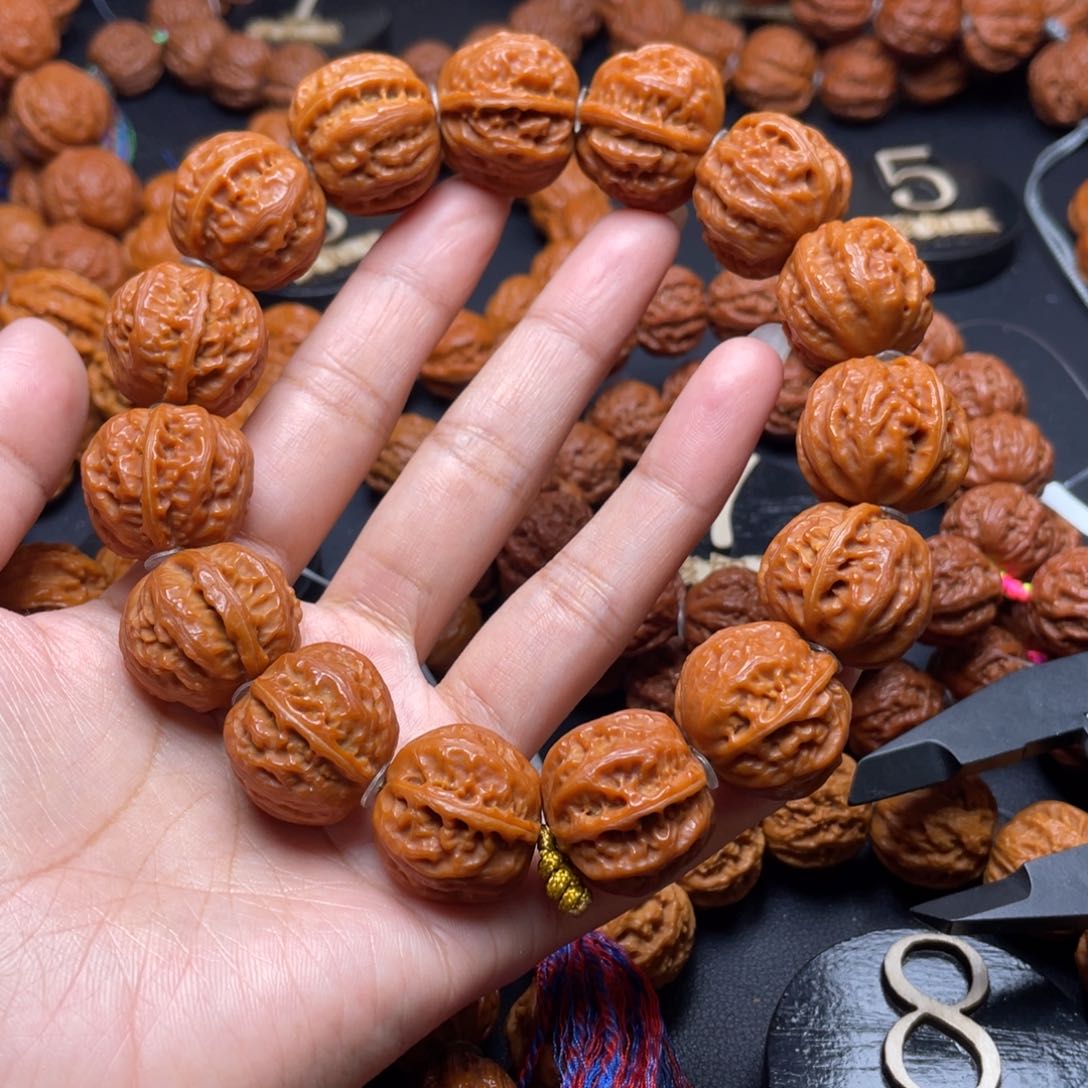 文玩核桃手串无**比粗筋111