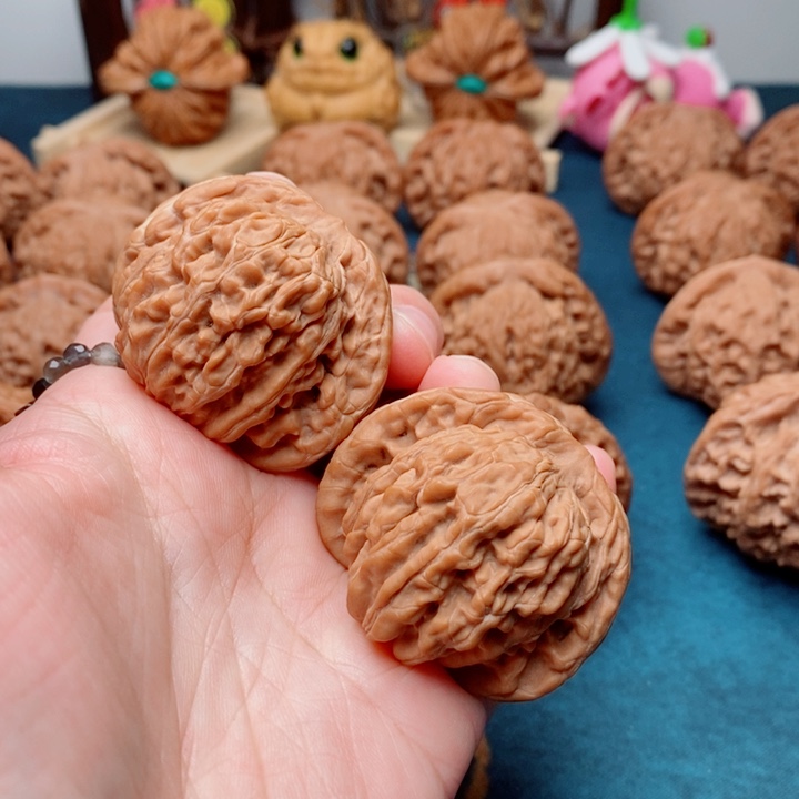 文玩核桃把件四座楼43