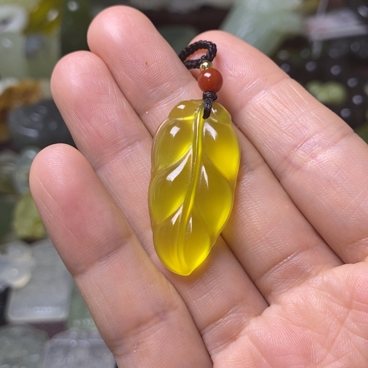 岫玉岫玉挂件未镶嵌