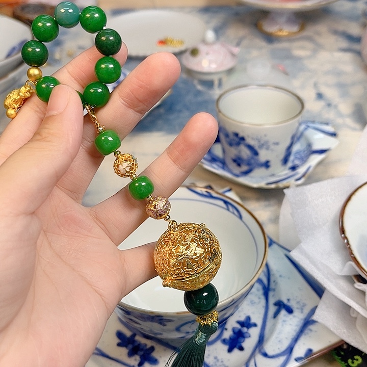 初***丸瓷片The first thing 