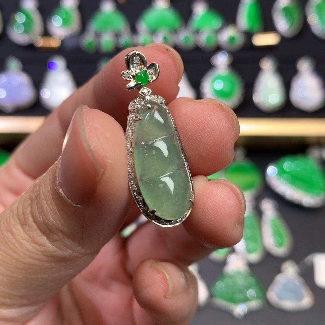 翡翠18K金镶嵌吊坠(不含链)