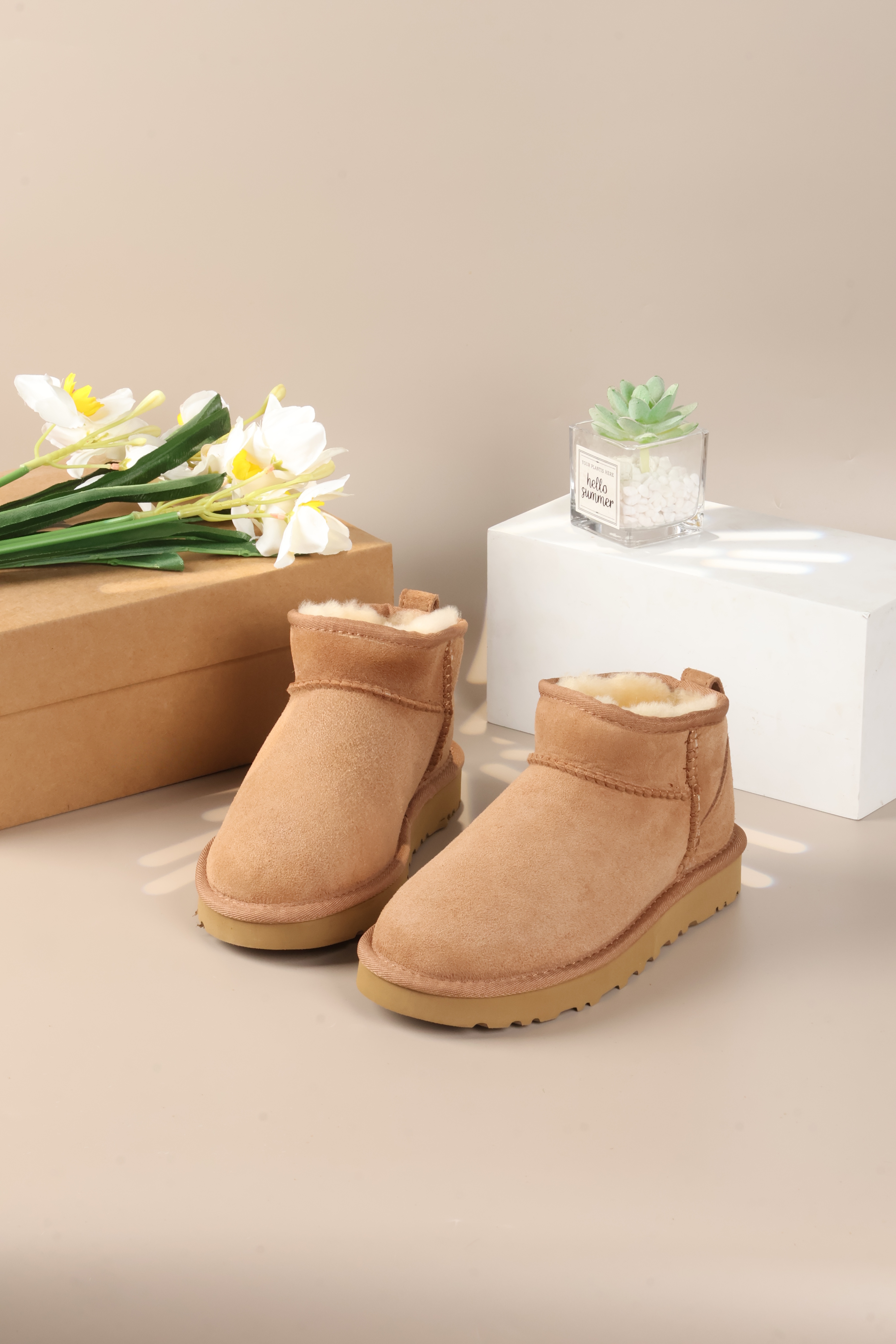 【薄底2cm周冬雨款】桑坡皮毛一体款雪男女底休闲雪地靴