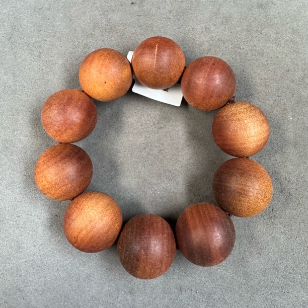 C351沉木圆珠手串