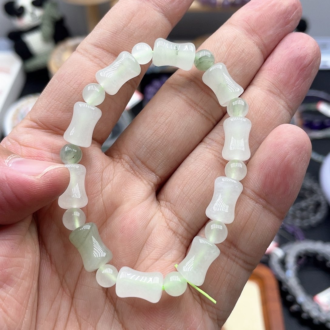 水晶手链未镶嵌东陵玉竹节