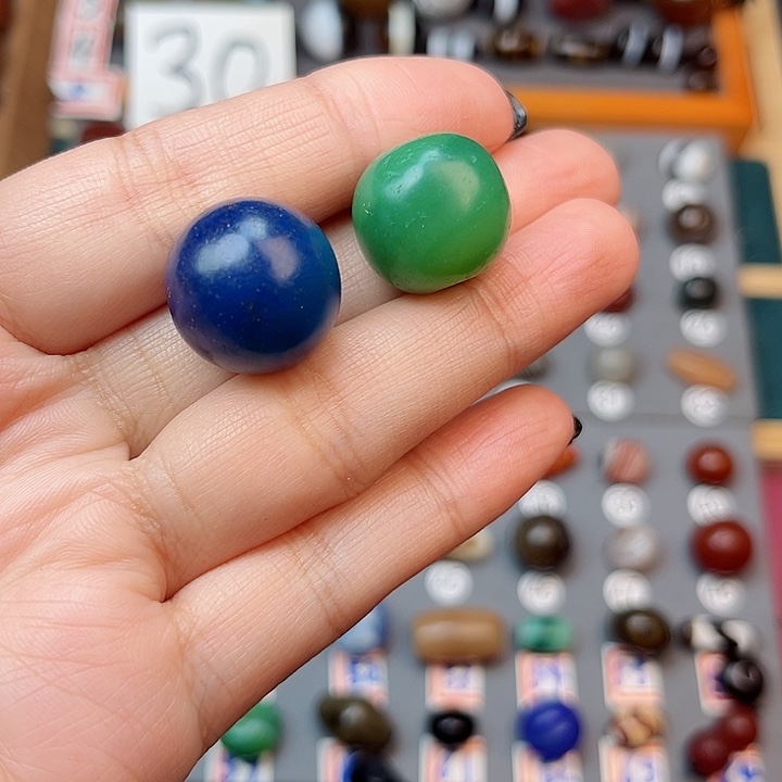 玛瑙/玉髓珠宝半成品未镶嵌玩*人