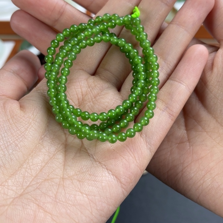 和田玉未镶嵌颈饰?*哞