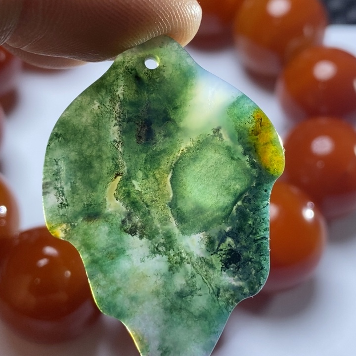 玛瑙/玉髓未镶嵌颈饰