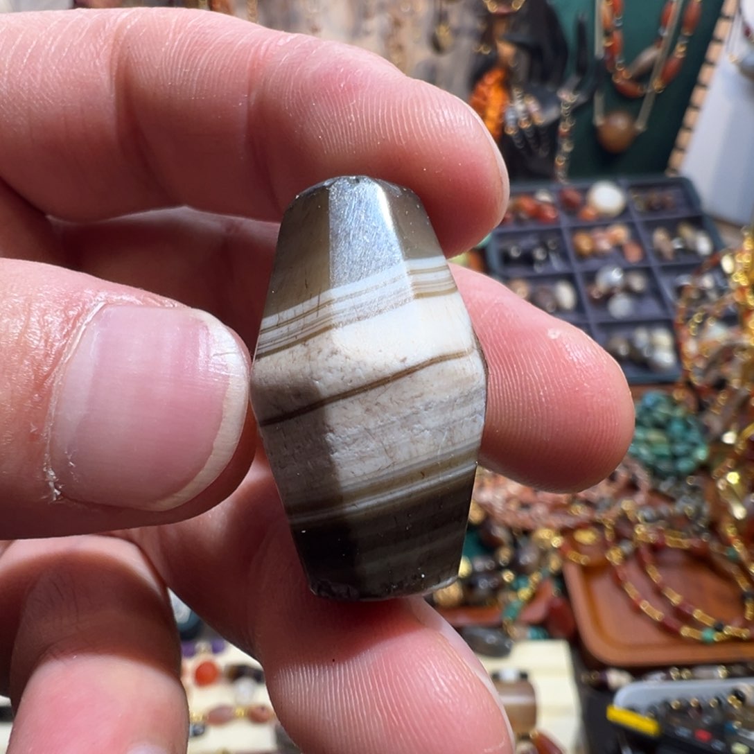 玛瑙/玉髓未镶嵌珠宝半成品