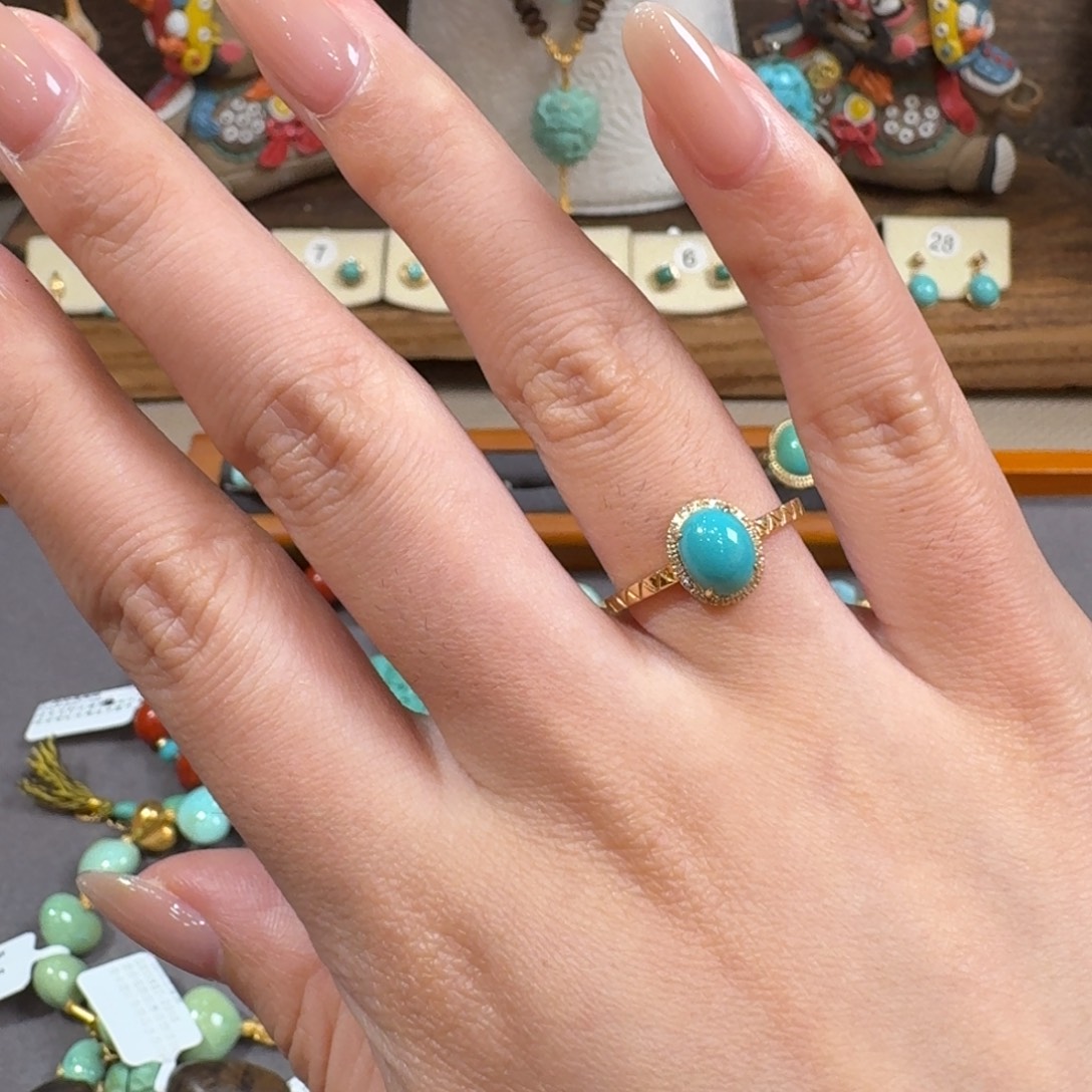 绿松石18K金镶嵌戒指